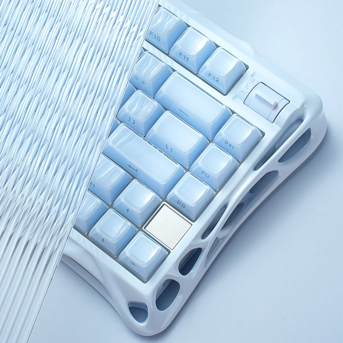 Mercury K1 - Ice Blue - Image 3